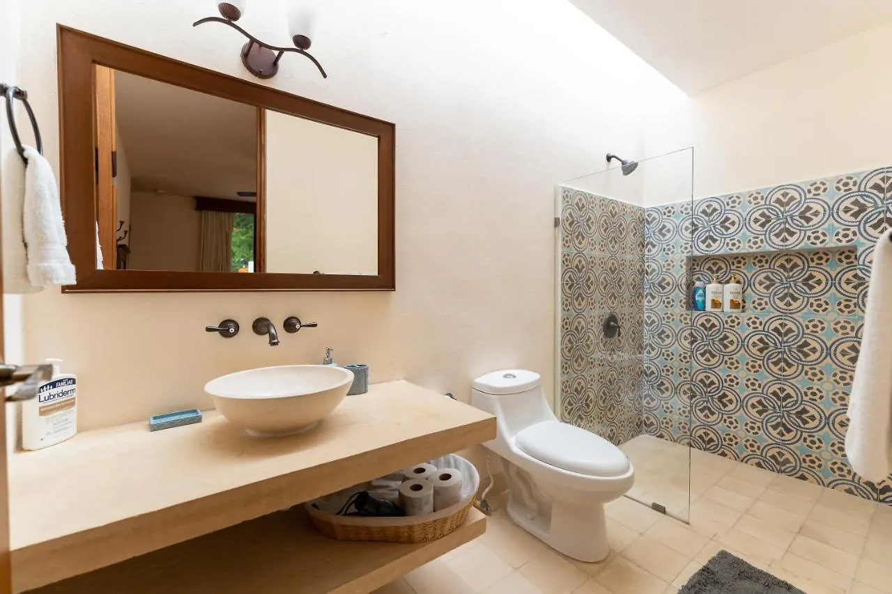 Hotel & Hostal Boutique Casa Garza Merida 0*,