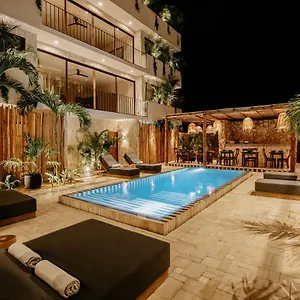 https://majaro-hotel-tulum.tulum-hotels.net