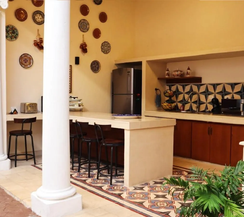 Hotel & Hostal Boutique Casa Garza Mérida