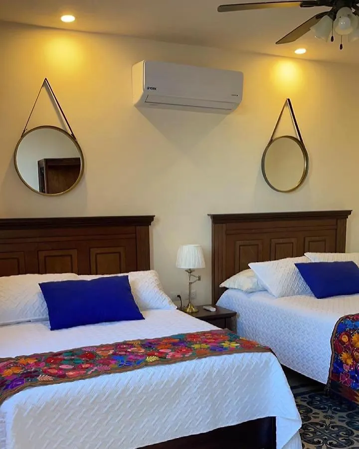 Hotel & Hostal Boutique Casa Garza Mérida Mexiko