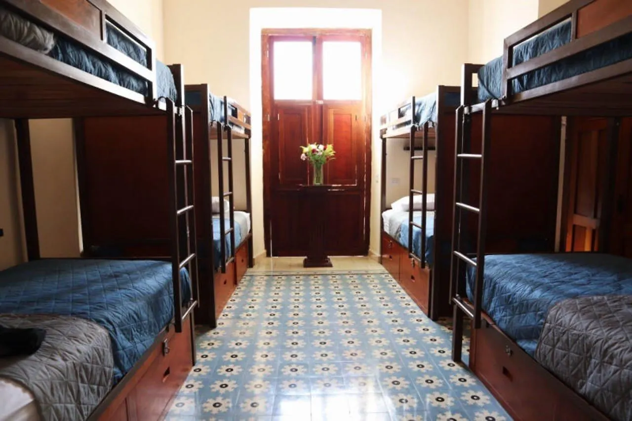 Hotel & Hostal Boutique Casa Garza Mérida